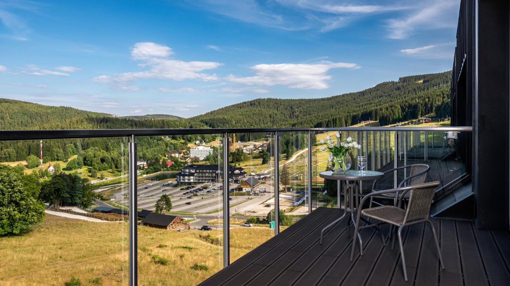 Panorama - Czarna Gora Resort By Sun & Snow Stronie Slaskie Luaran gambar